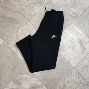 Black Nike sweat pants